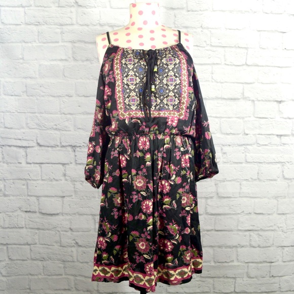 Anthro • Staring at Stars Cold Shoulder Dress - Picture 1 of 3